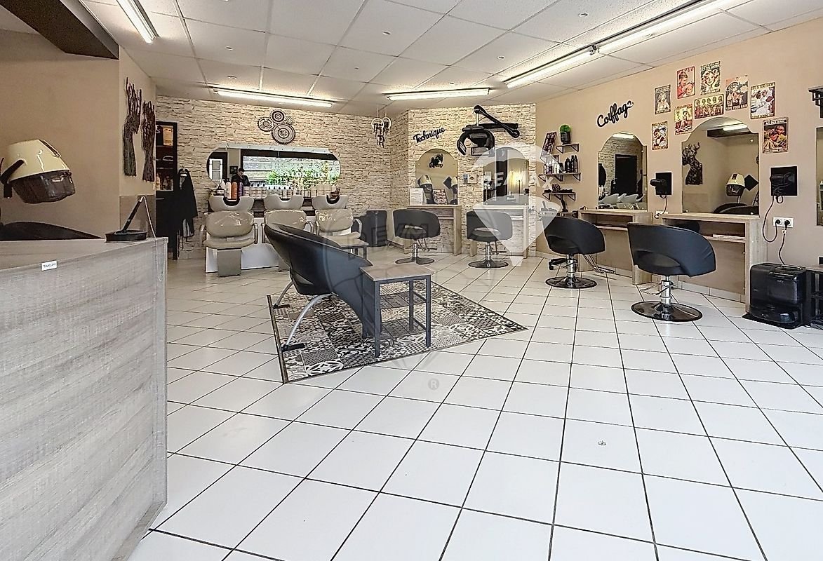 73eda780-23d6-4c44-881c-a0412e34957b