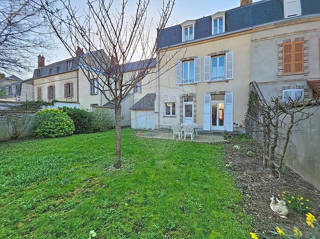 7f4b17a0-c28f-451e-b503-ba1713e69cf9