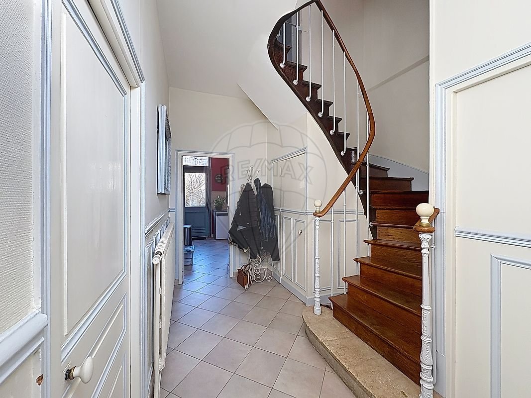 97a51e7e-b86a-40c4-9a39-231dd70d2649