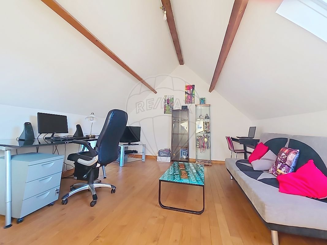 b09bb137-f474-48bc-953d-a6ba424322f4