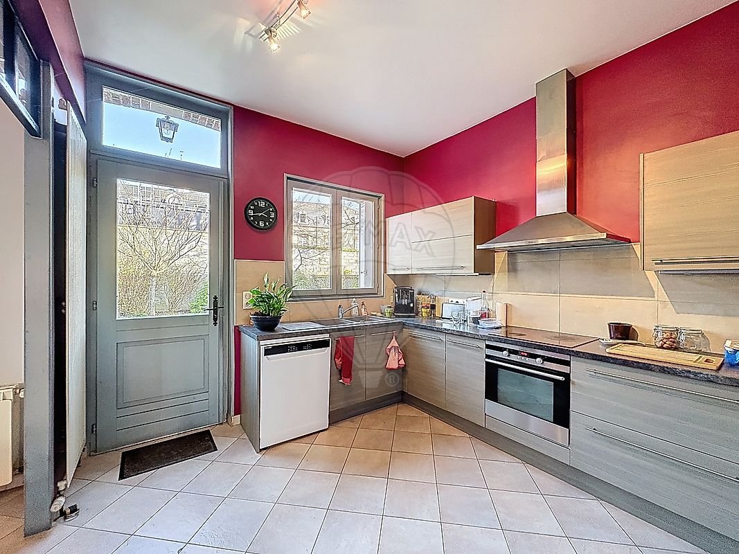 da0192c5-0aec-4a4a-a699-44e0d764e971