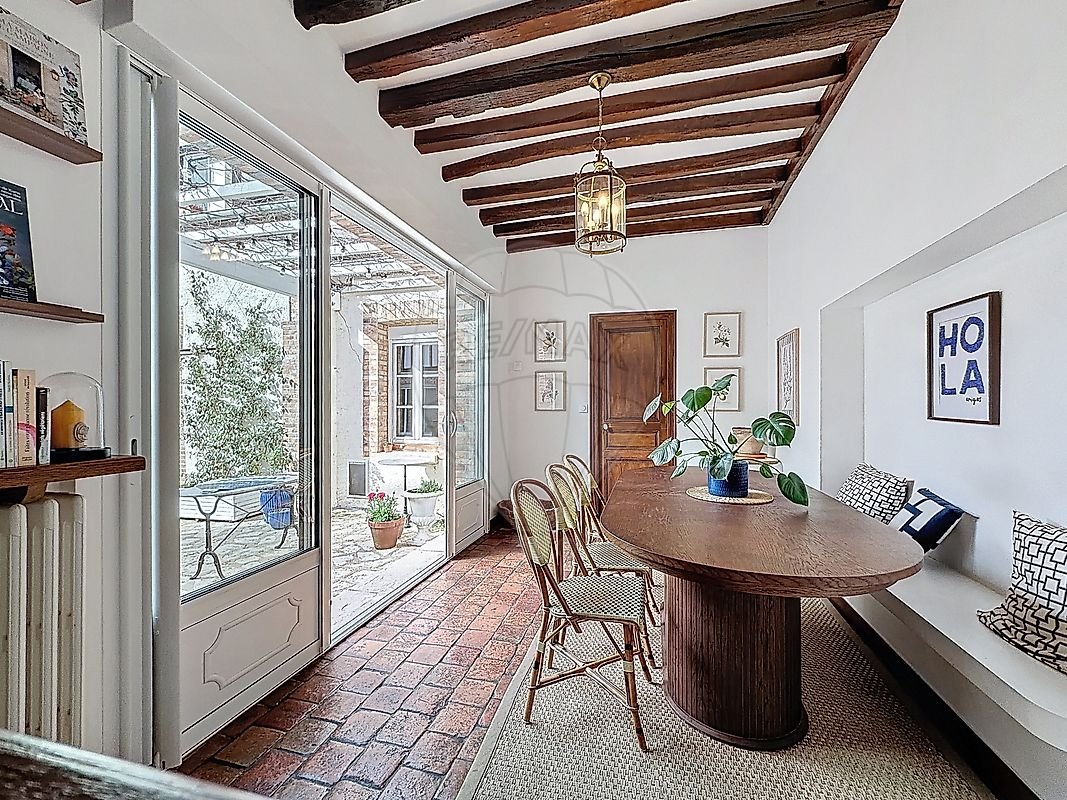 62dfd0e9-6c54-4d4e-bc4a-44198e81a1b8