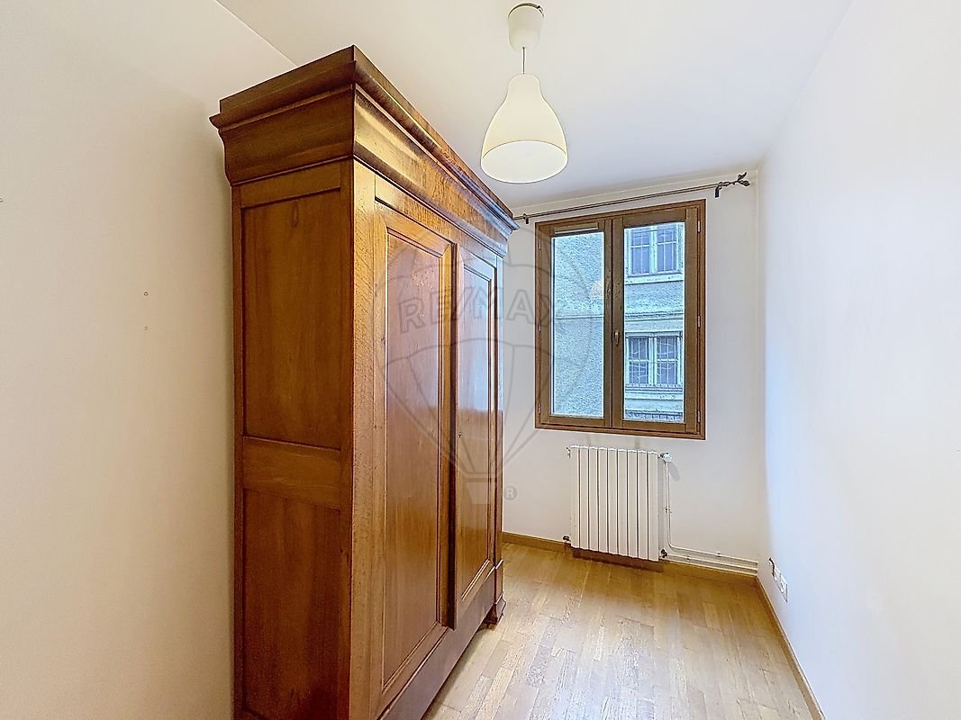 e4a07a8e-b111-4aed-9bb6-ac572b0c39c3